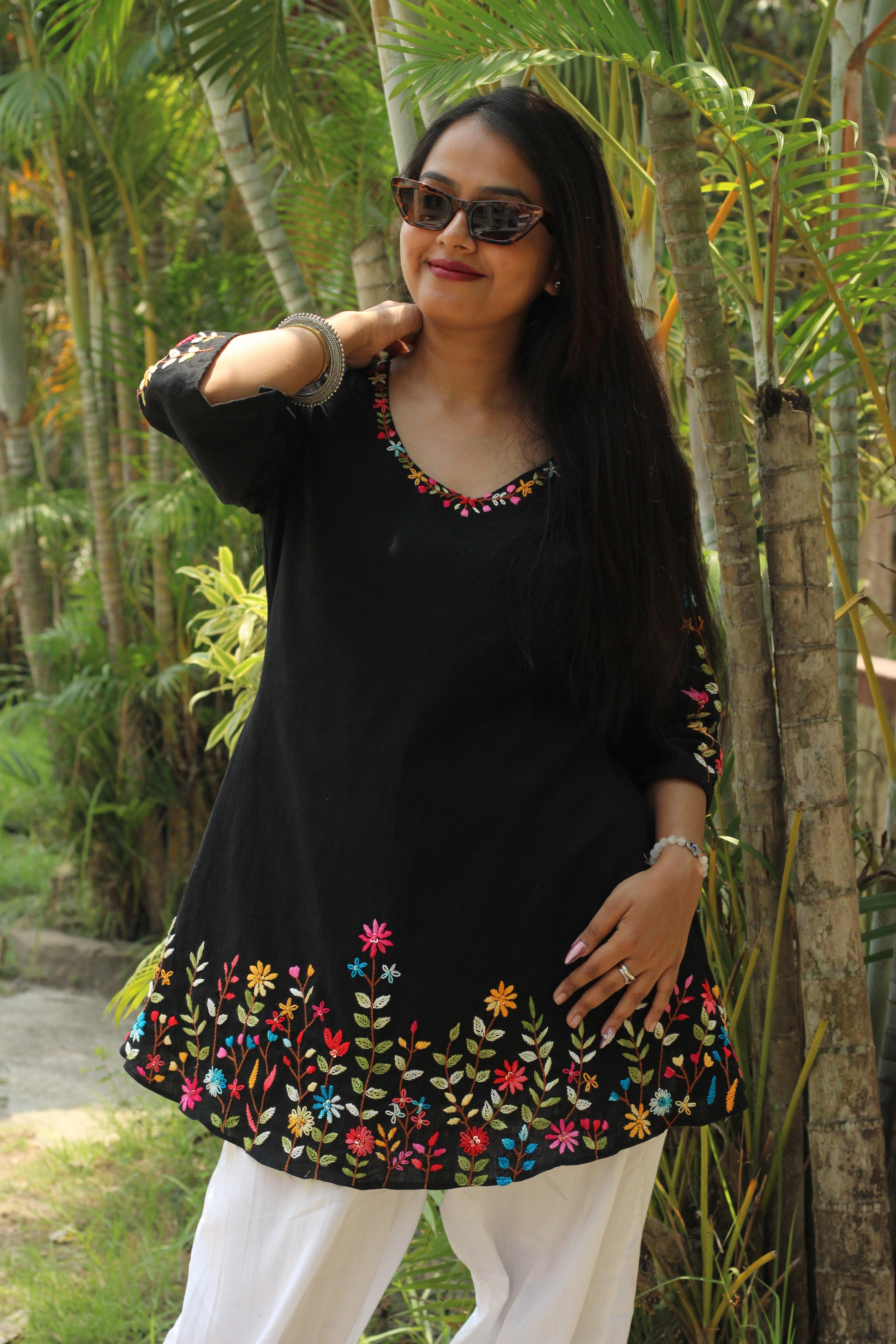 Blossom Short Kurta 🖤