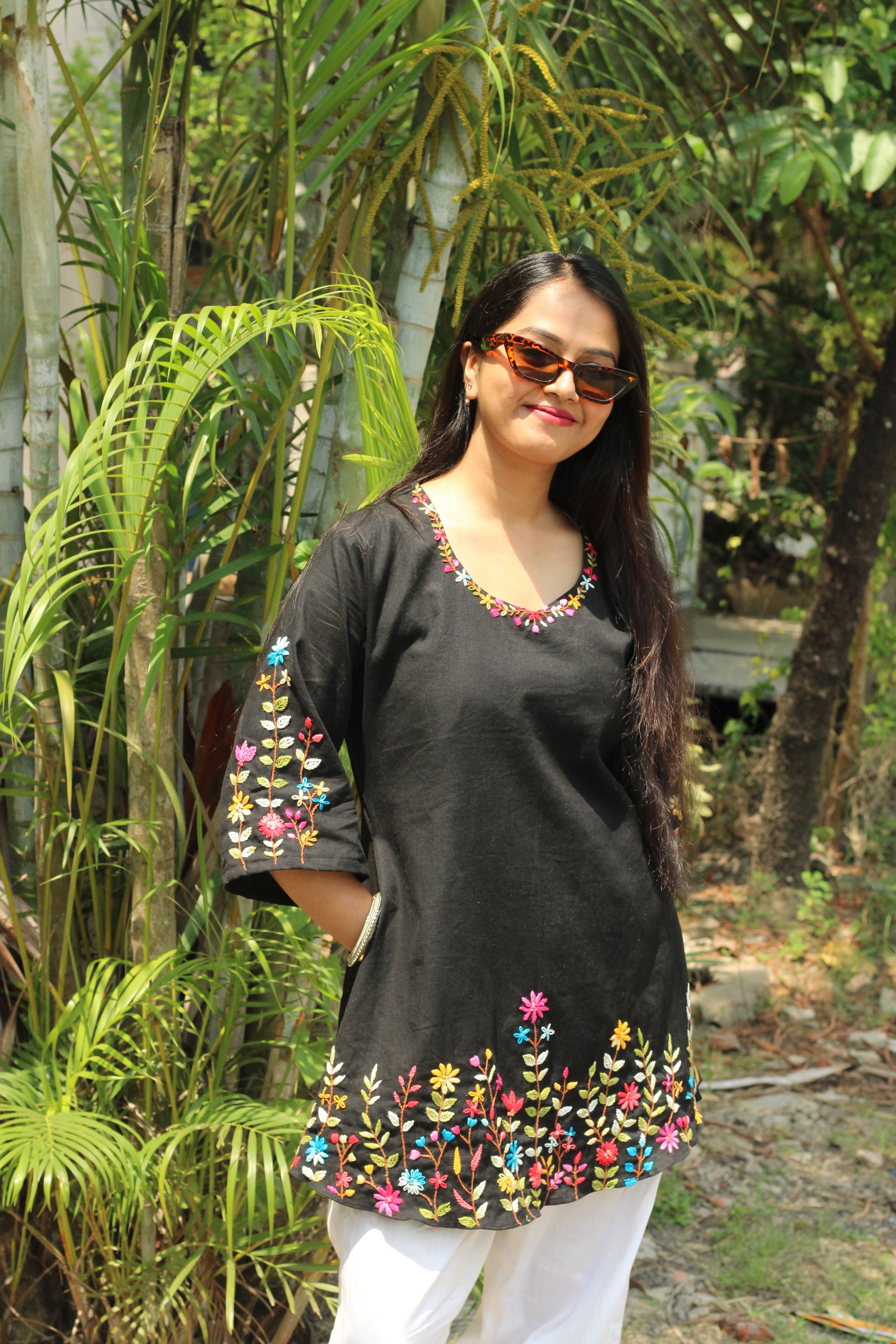 Blossom Short Kurta 🖤