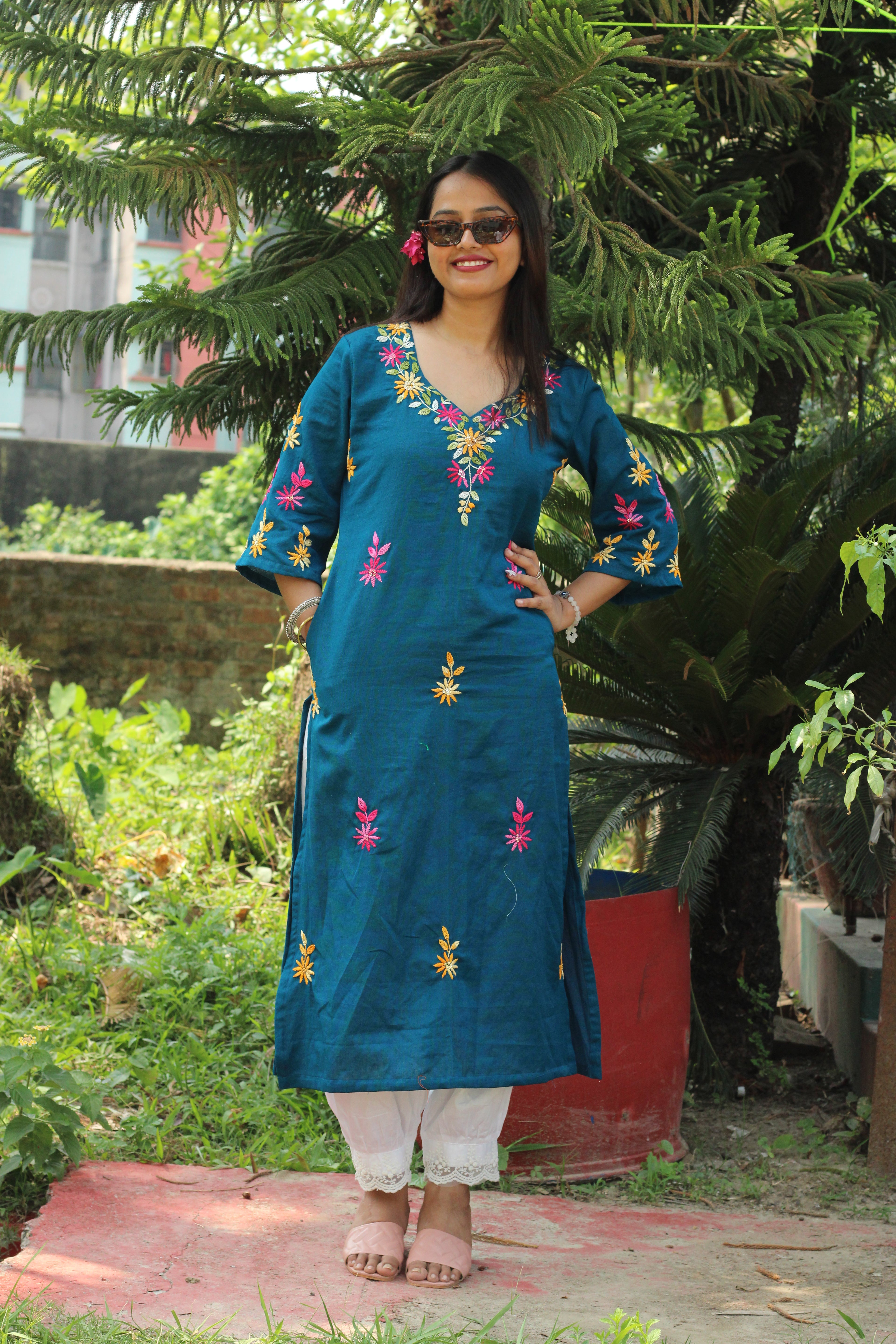 Zariya Bloom Kurta 💙