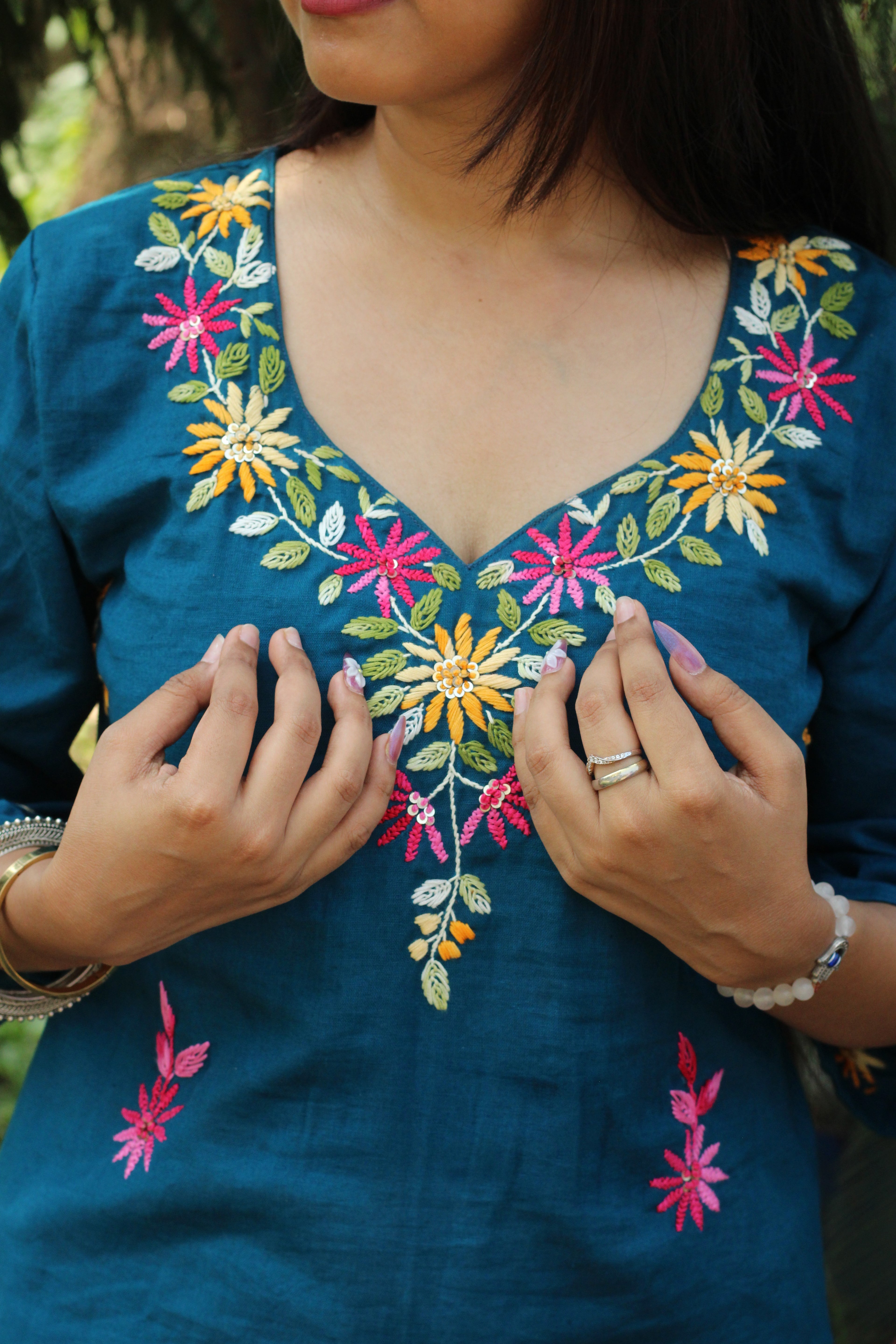 Zariya Bloom Kurta 💙