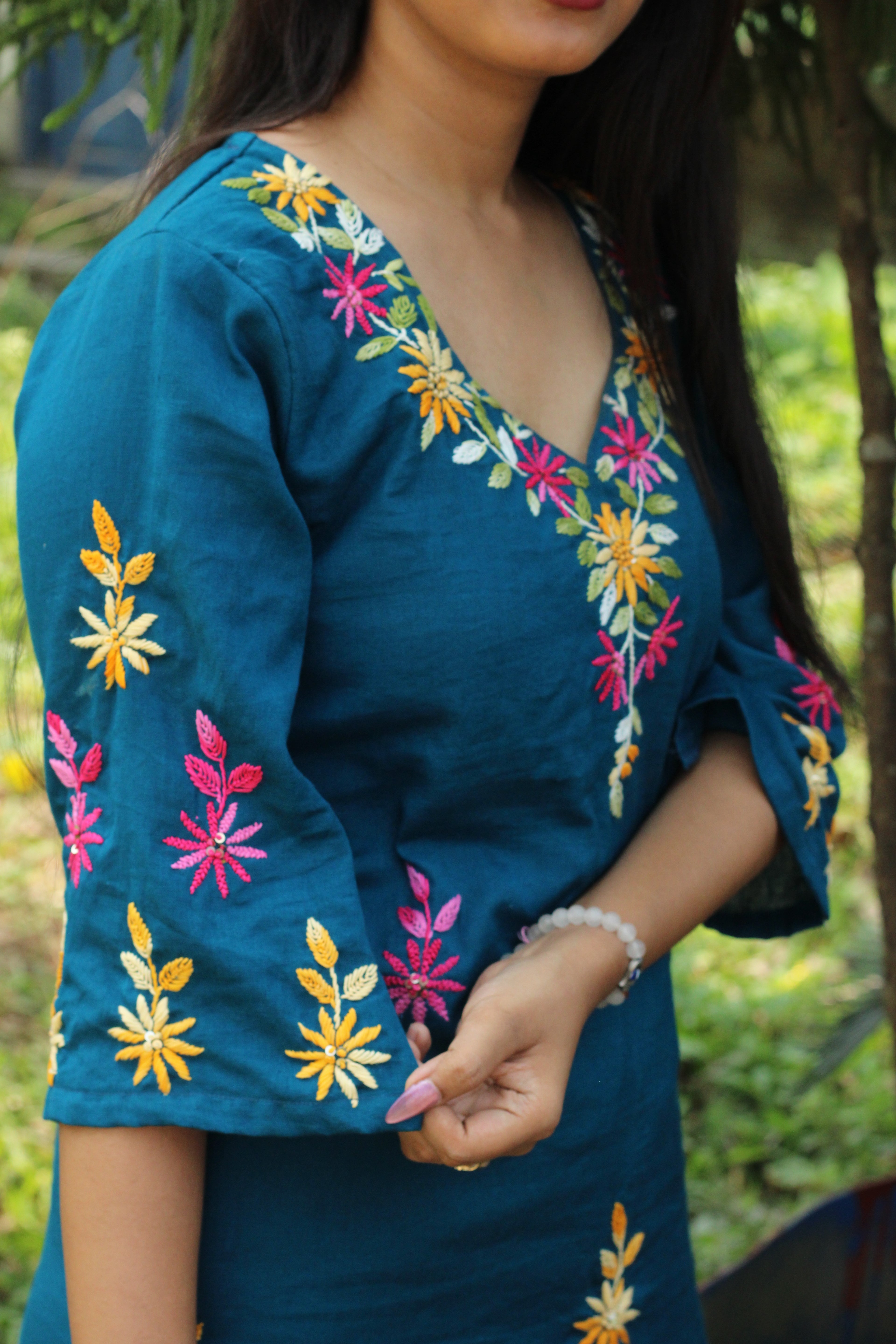 Zariya Bloom Kurta 💙